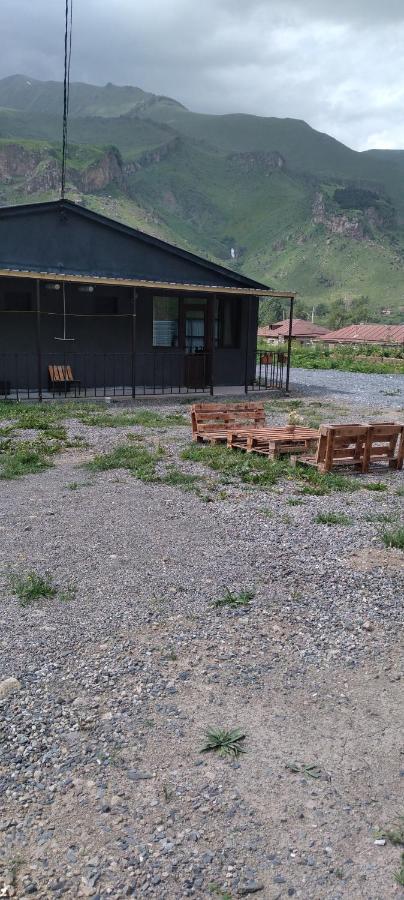 Hotel Nikolozi Kazbegi Exterior foto